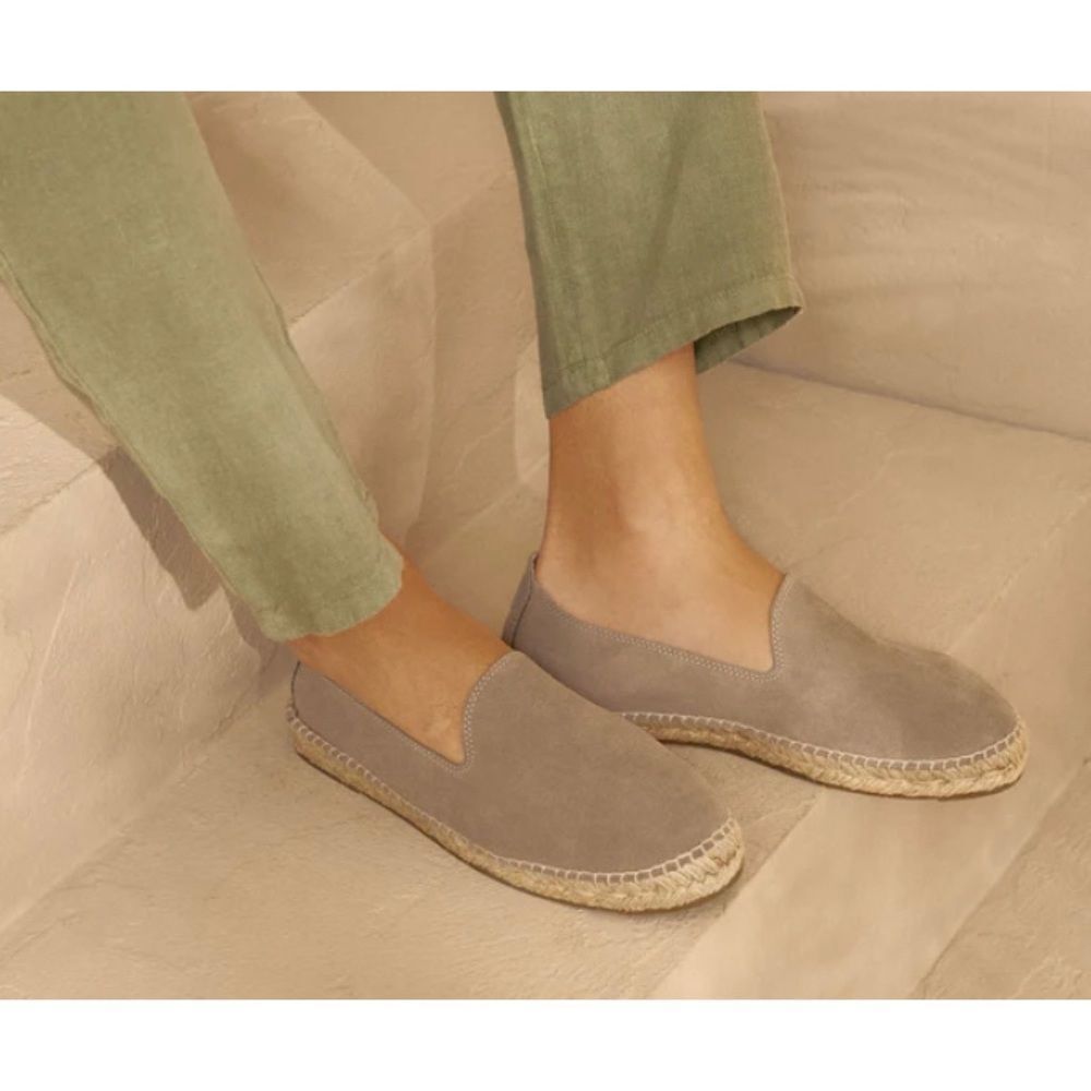 Manebi Suede Hamptons Flat Espadrilles in Gray Size 45 NWOB